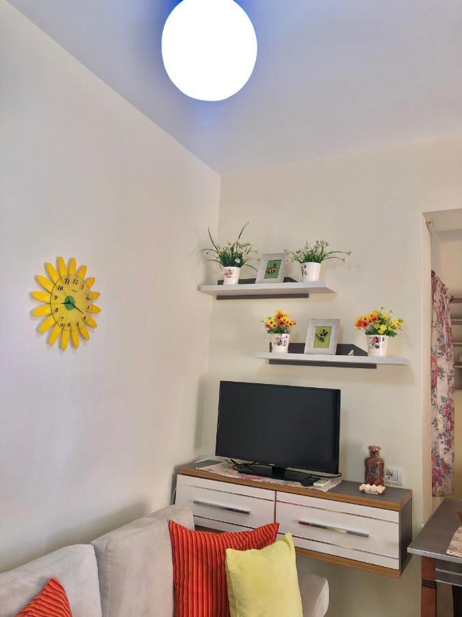 Melina Apartments Sarande Bagian luar foto