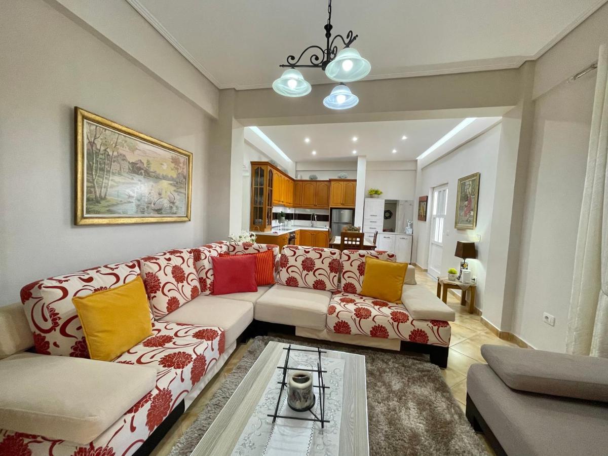 Melina Apartments Sarande Bagian luar foto