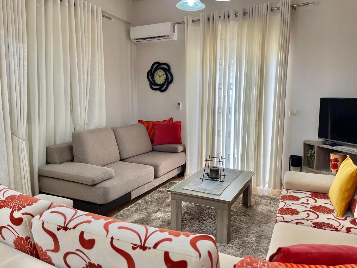 Melina Apartments Sarande Bagian luar foto