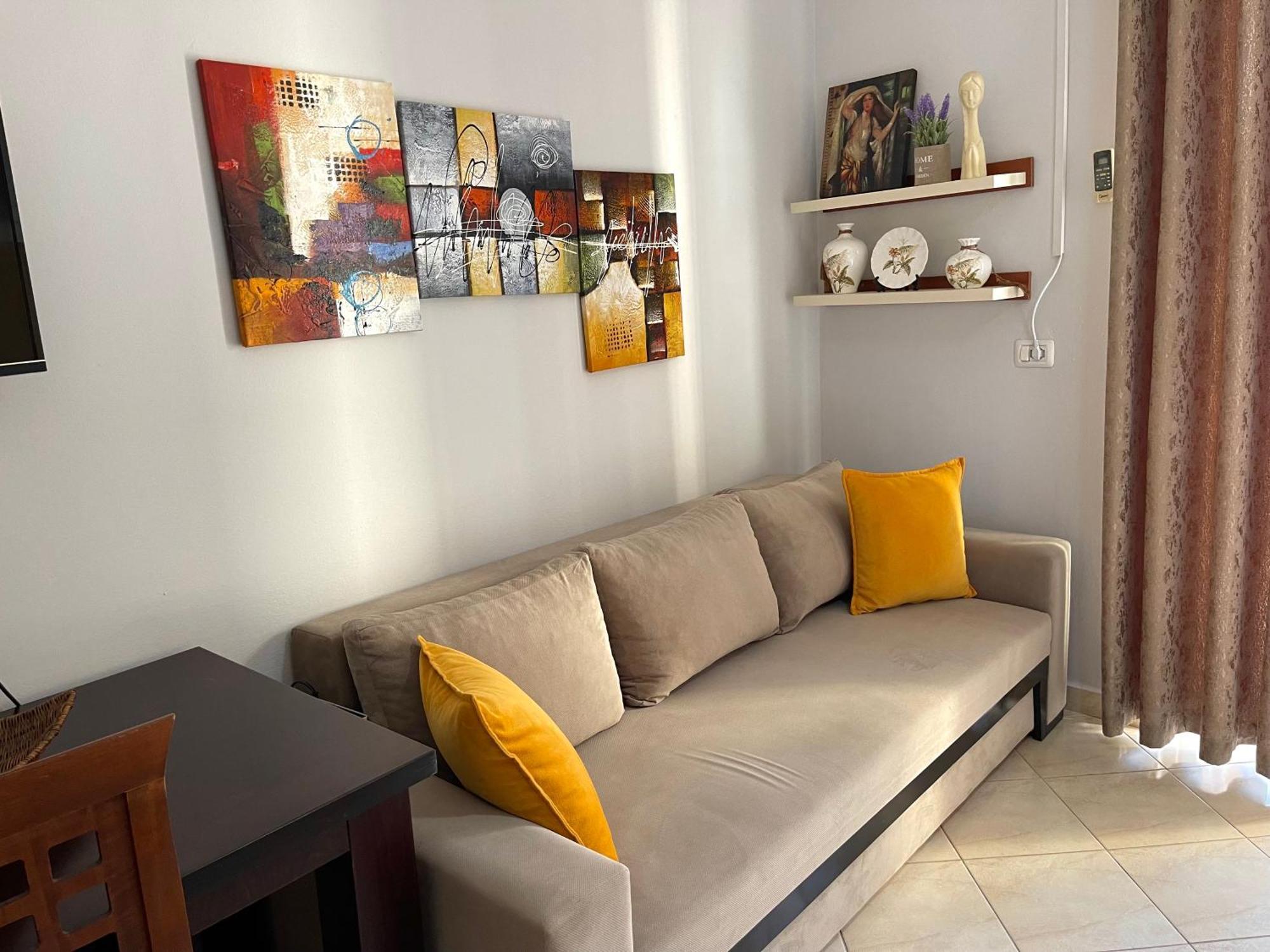 Melina Apartments Sarande Bagian luar foto