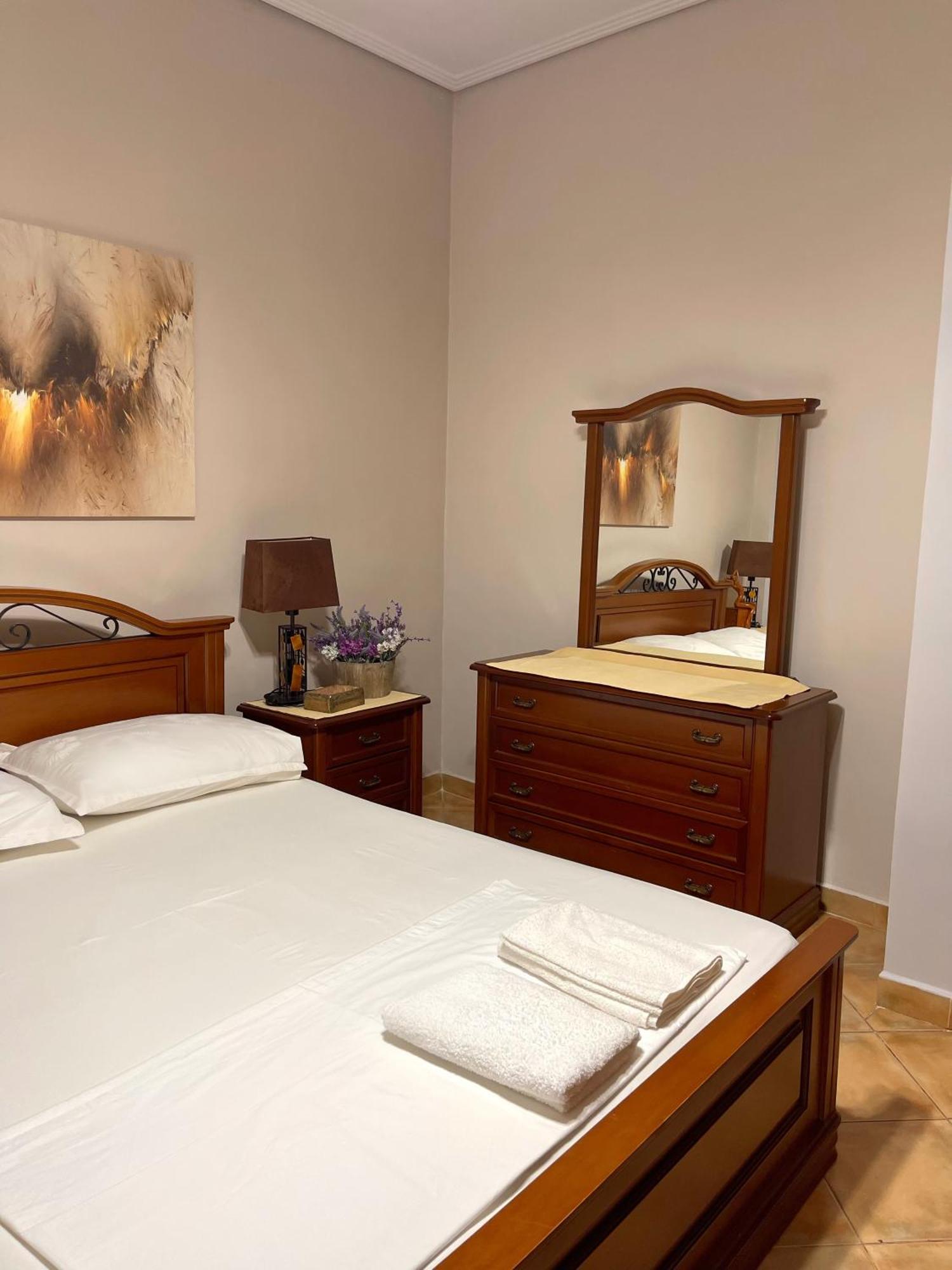 Melina Apartments Sarande Bagian luar foto