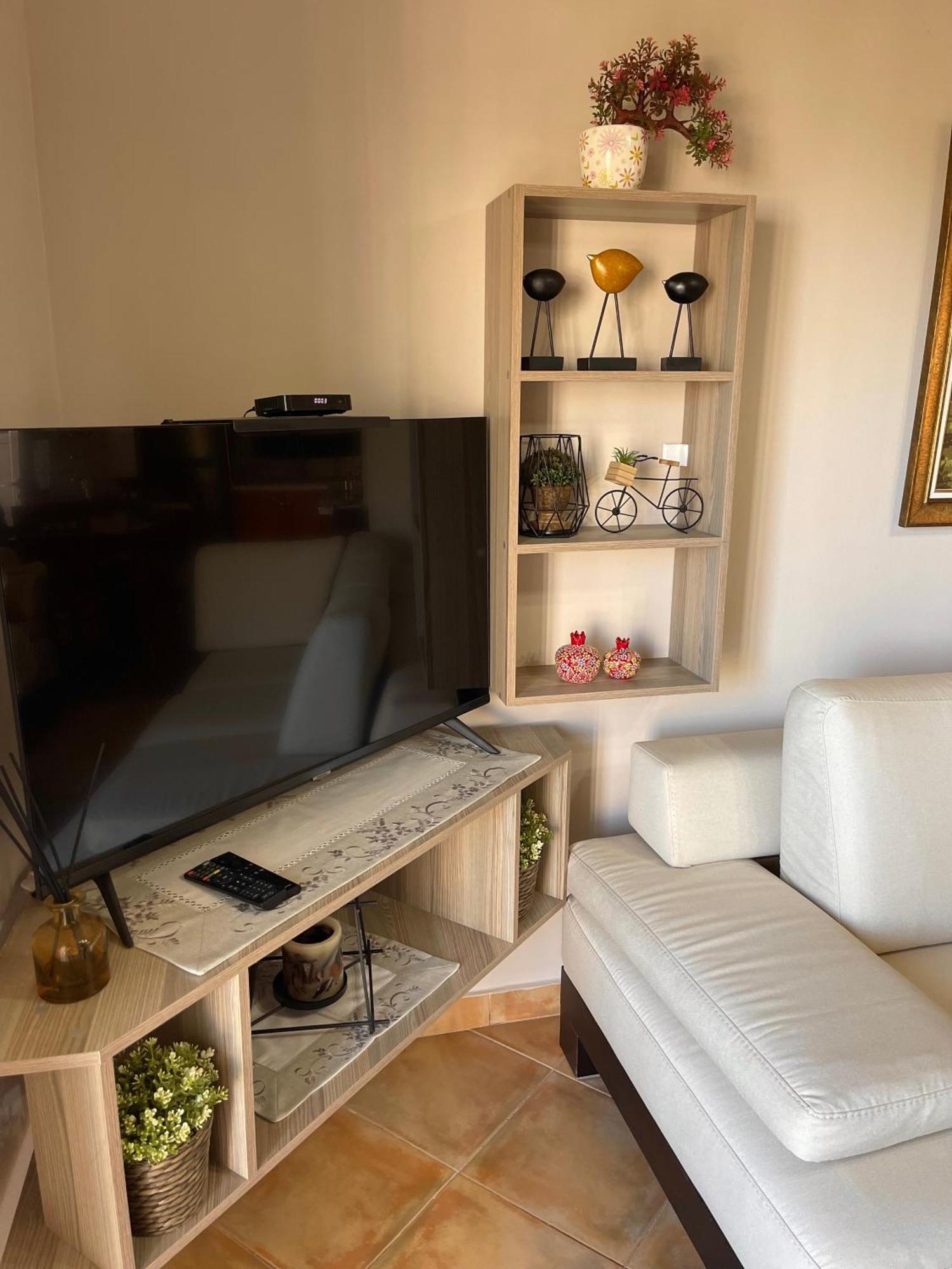 Melina Apartments Sarande Bagian luar foto